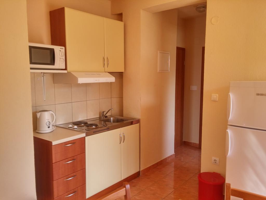 Apartments Biser Podgora Zewnętrze zdjęcie