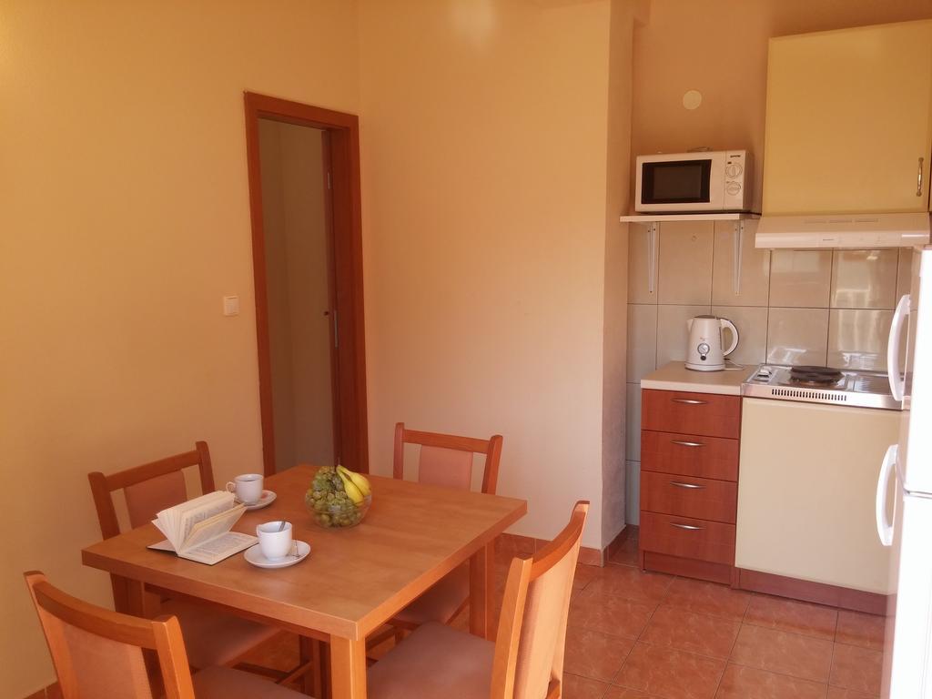 Apartments Biser Podgora Zewnętrze zdjęcie